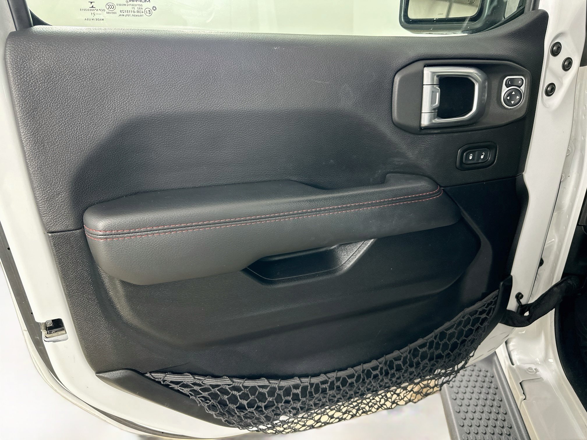 Used 2021 Jeep Wrangler Unlimited Rubicon AWD/4WD image 16