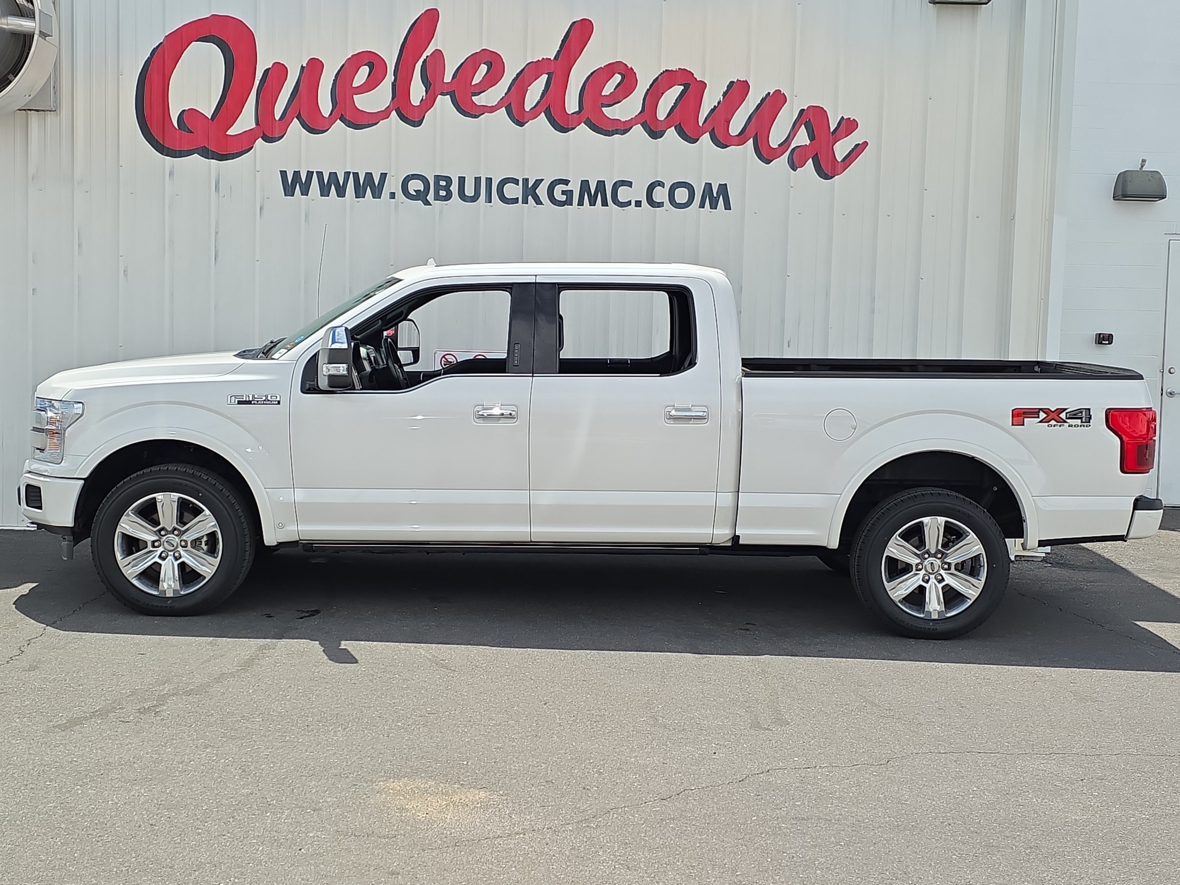 Used 2019 Ford F150 Platinum w/ Equipment Group 701A Luxury AWD/4WD image 5