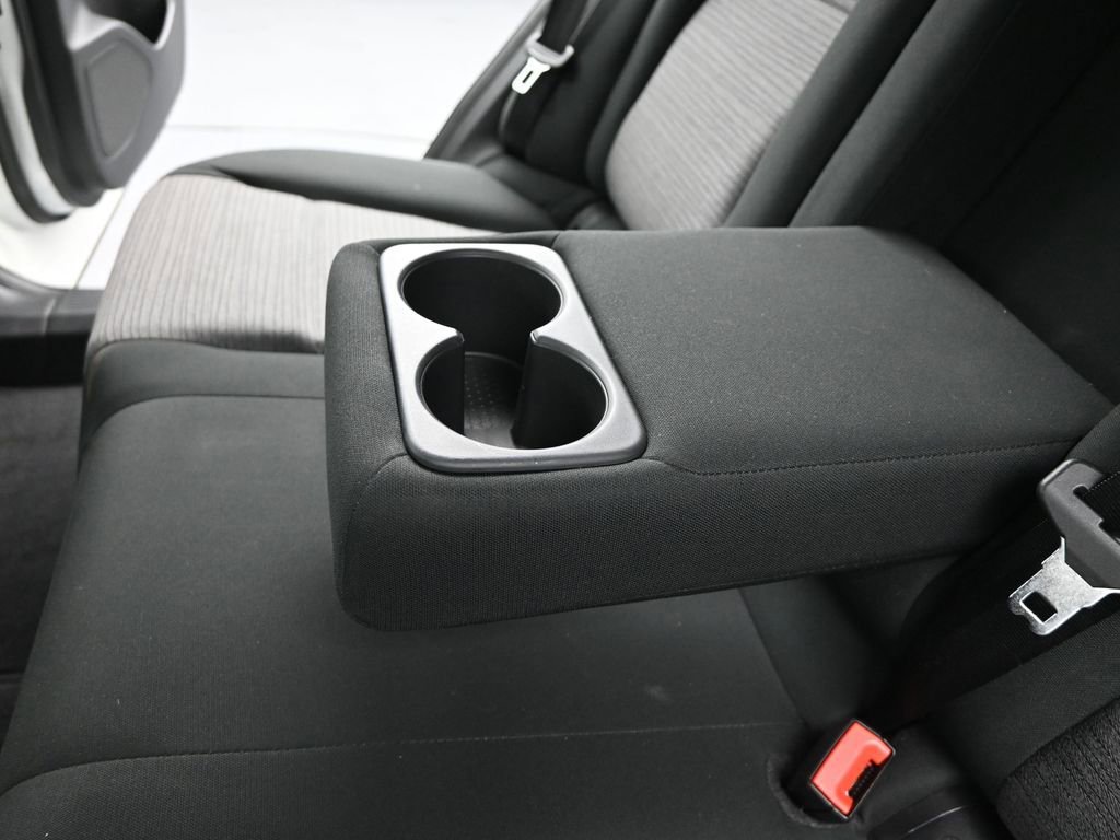 Used 2022 Nissan Rogue SV image 17