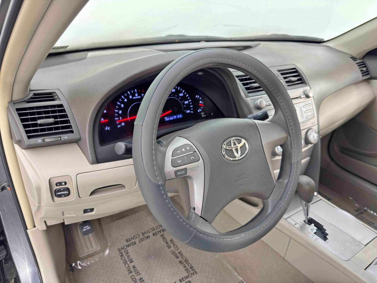 Used 2011 Toyota Camry LE w/ LE Extra-Value Pkg image 10