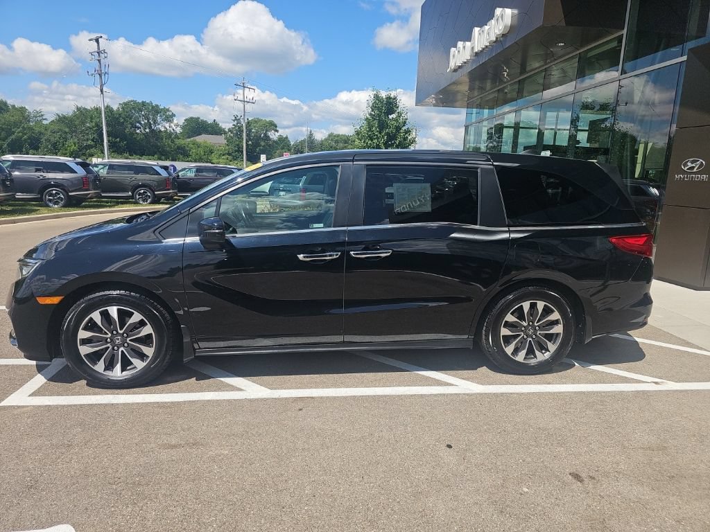 Used 2021 Honda Odyssey EX-L image 2
