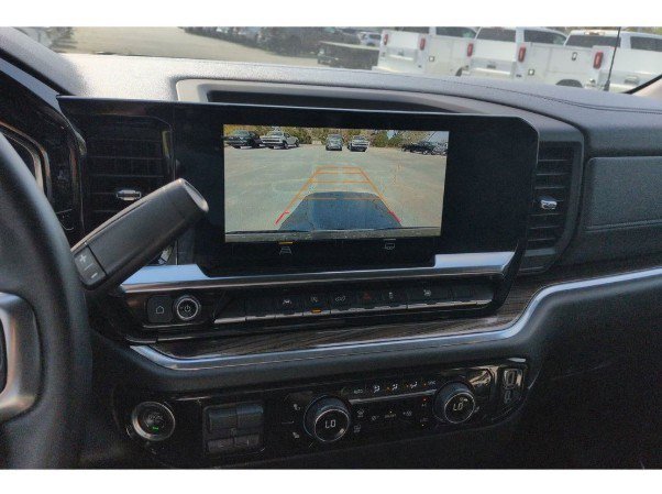 Used 2025 Chevrolet Silverado 1500 LT RWD image 8