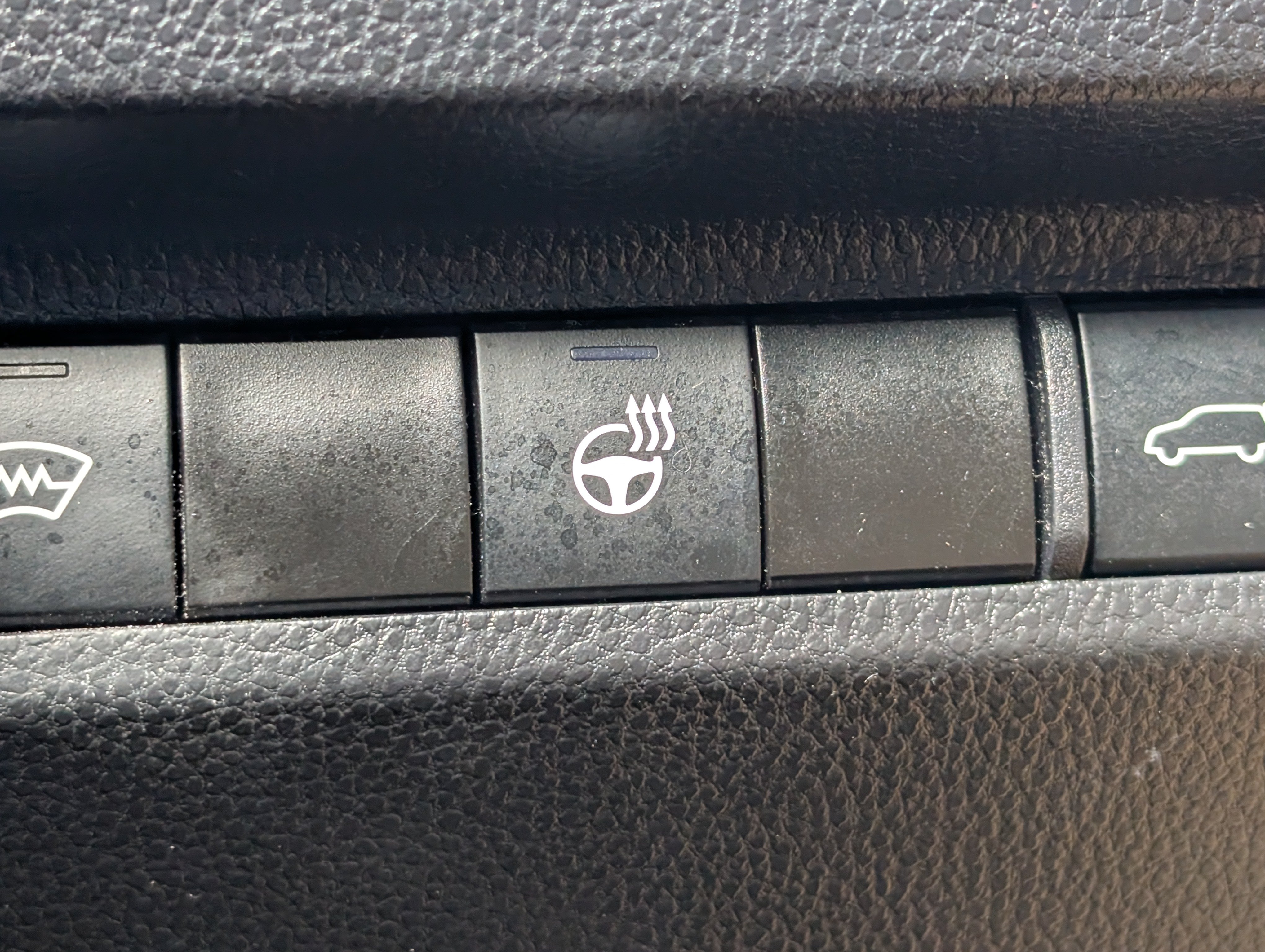 Used 2024 Toyota RAV4 XLE w/ Convenience Package AWD/4WD image 35