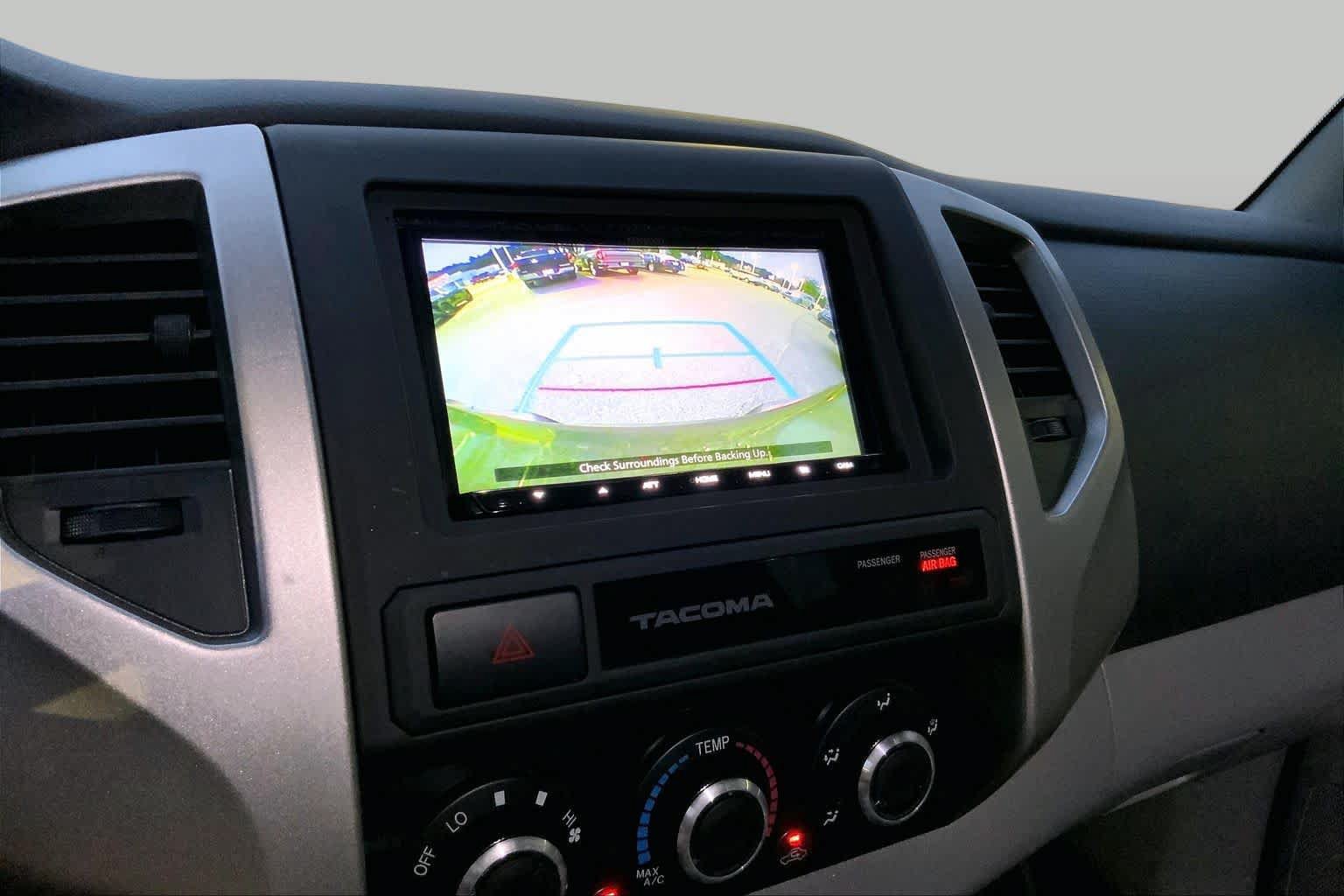 Used 2015 Toyota Tacoma PreRunner w/ TRD Sport Package RWD image 28