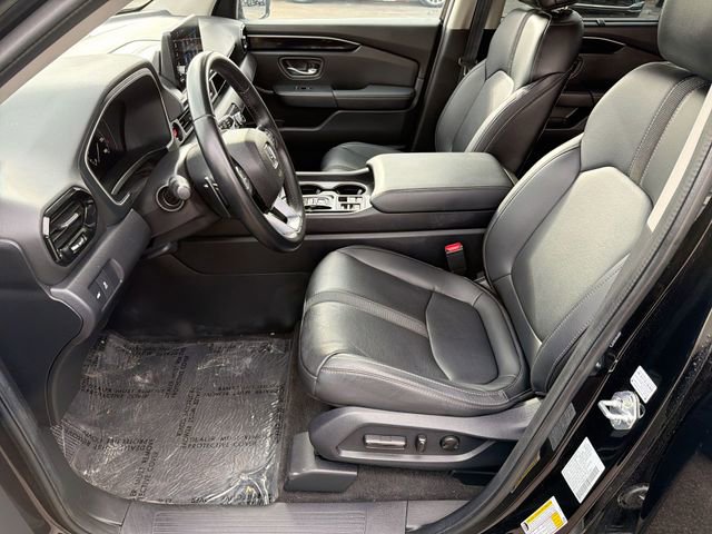 Used 2024 Honda Pilot Touring image 14