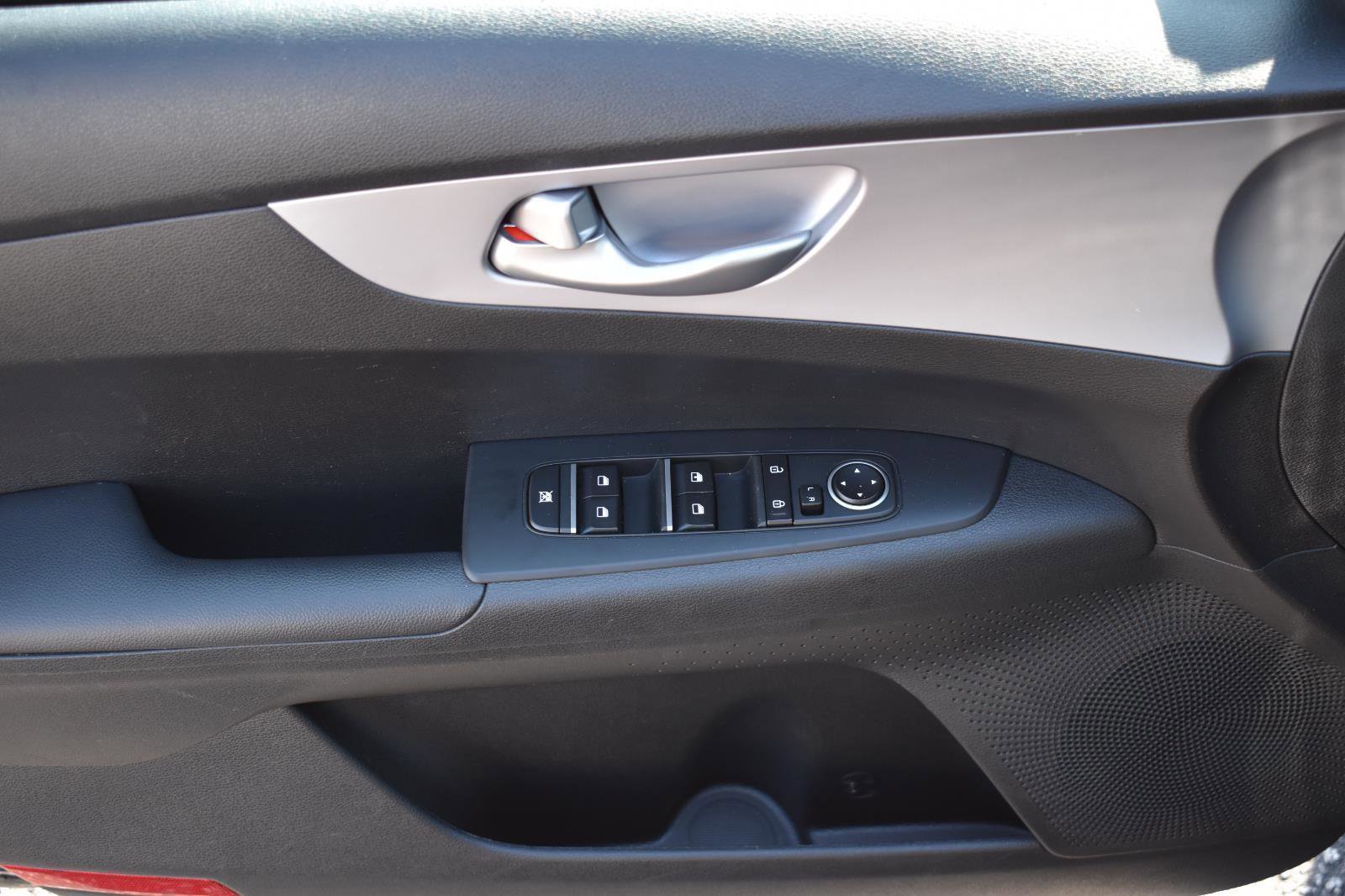 Used 2024 Kia Forte LXS image 20