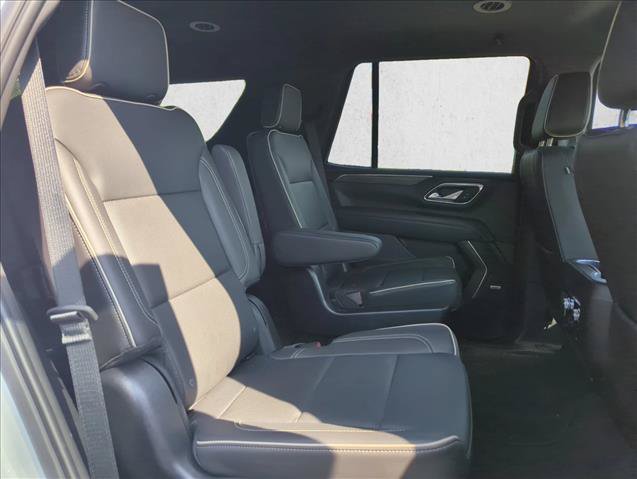 Used 2022 GMC Yukon SLT w/ SLT Luxury Package RWD image 27