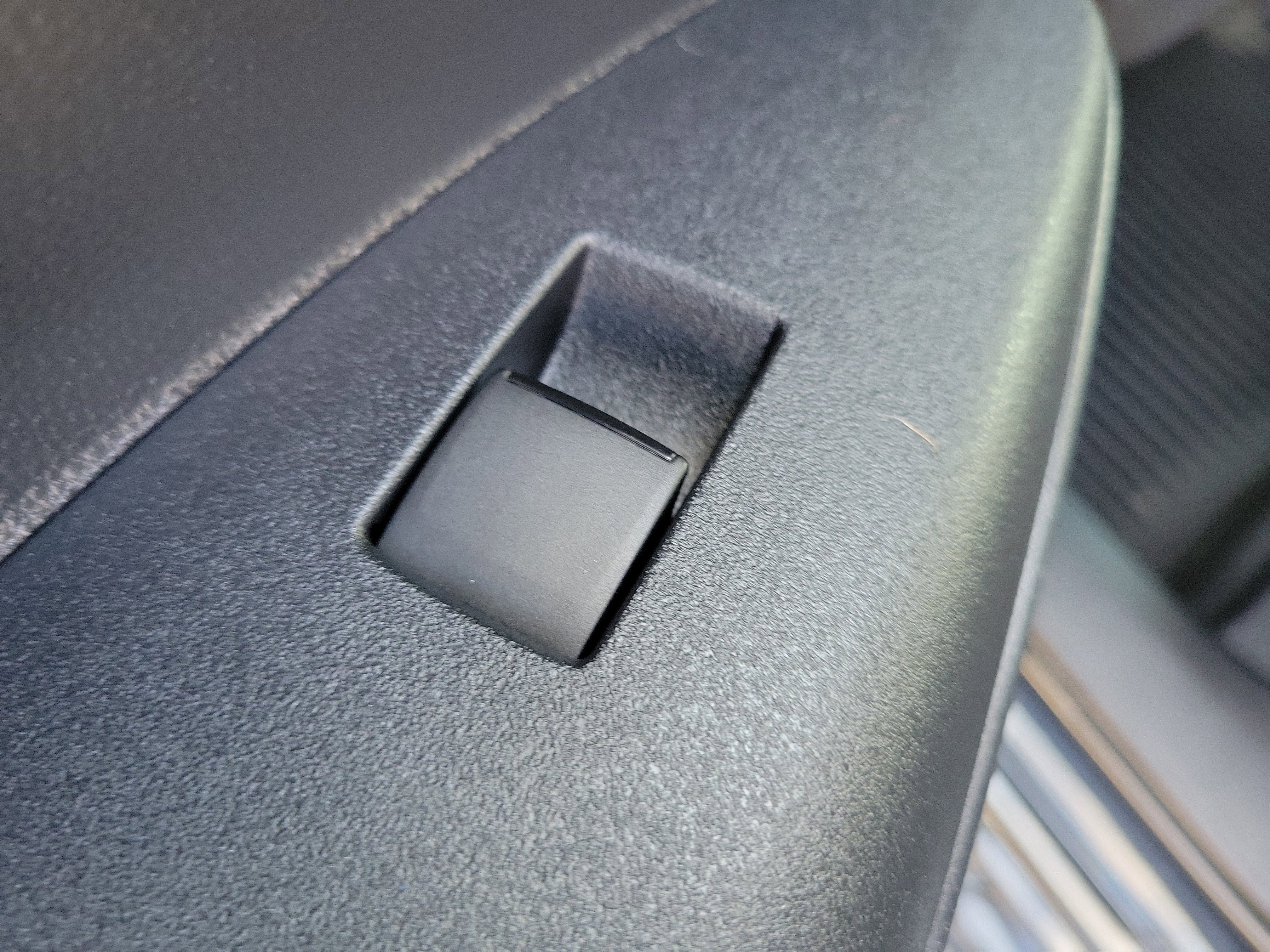 Used 2025 Toyota Corolla LE image 13