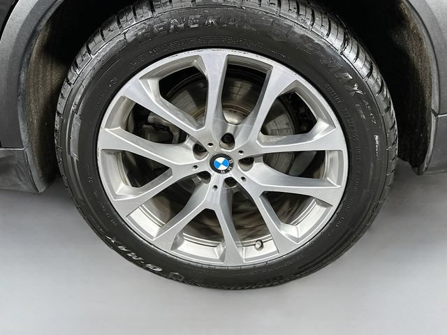 Used 2024 BMW X5 xDrive40i AWD/4WD image 32