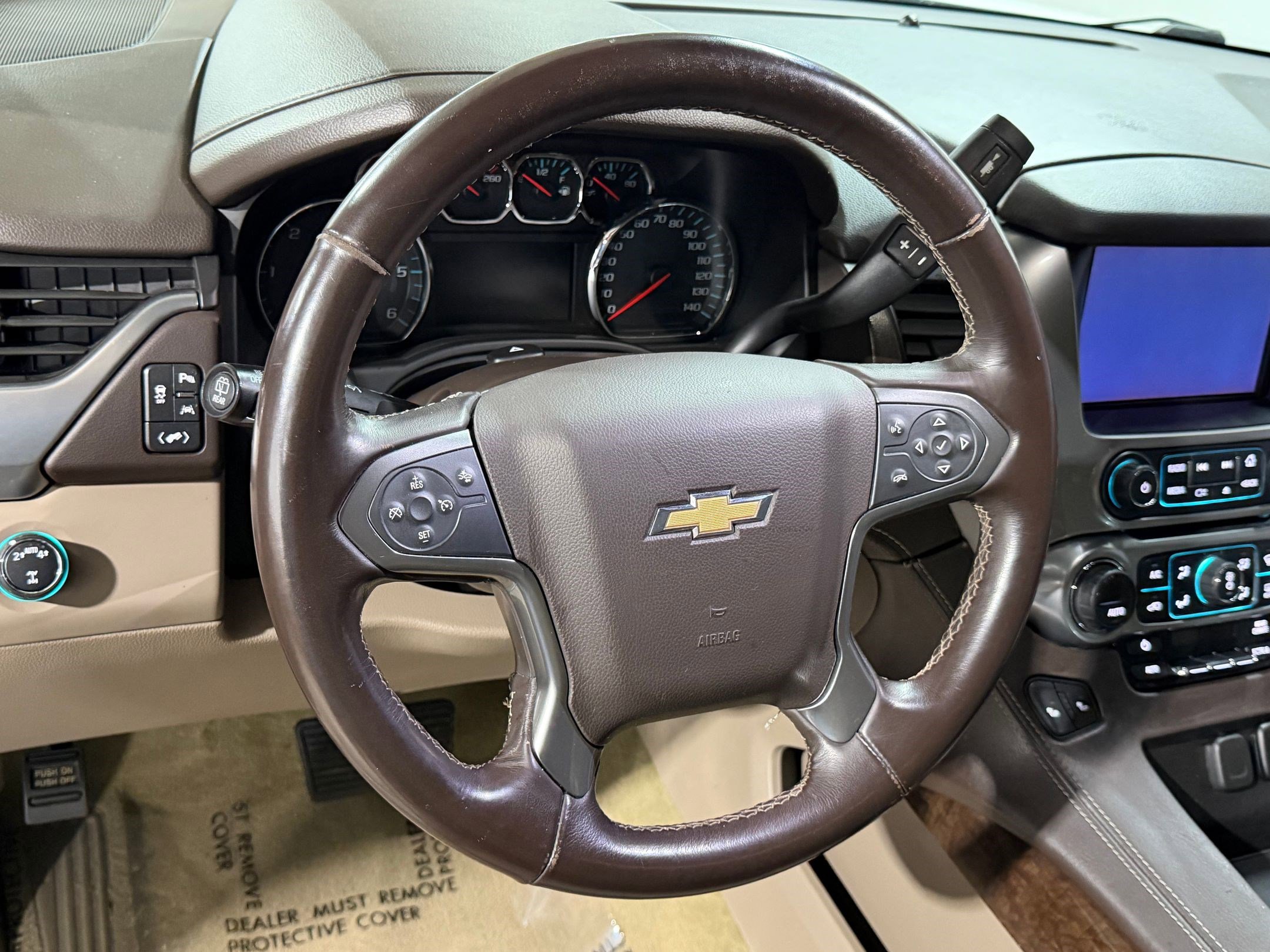 Used 2019 Chevrolet Suburban LT image 13