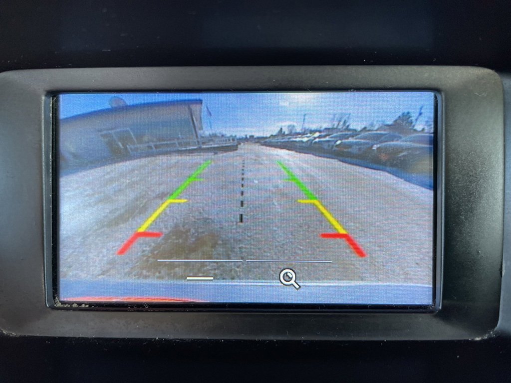 Used 2018 Ford Focus SE w/ Cold Weather Package image 11