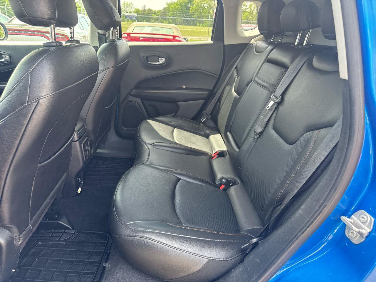 Used 2019 Jeep Compass Limited AWD/4WD image 11