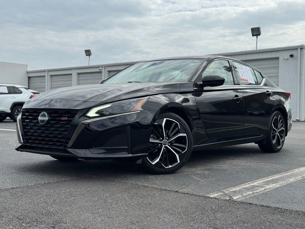 Used 2024 Nissan Altima 2.5 SR image 6