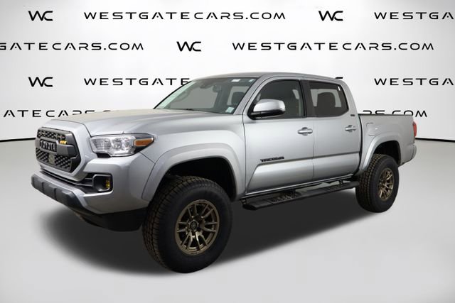 Used 2022 Toyota Tacoma SR5 w/ Technology Package RWD image 1