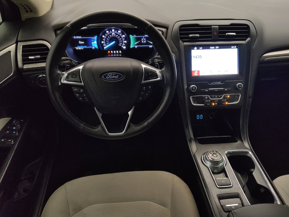 Used 2019 Ford Fusion SE w/ Equipment Group 151A FWD image 22