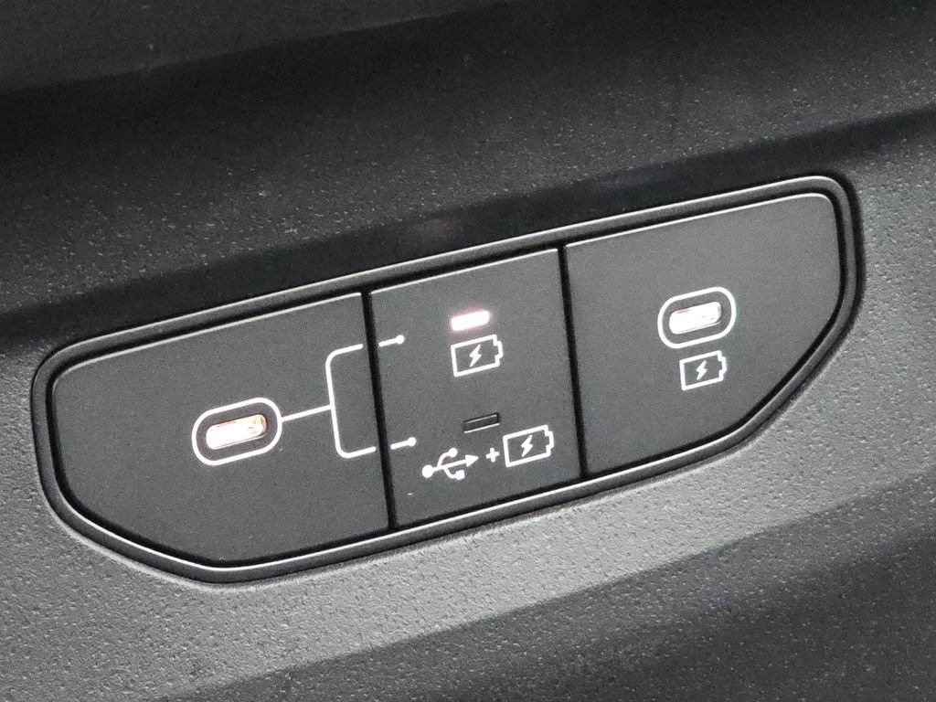 New 2025 Kia EV6 Light w/ Light LR Technology Package image 27