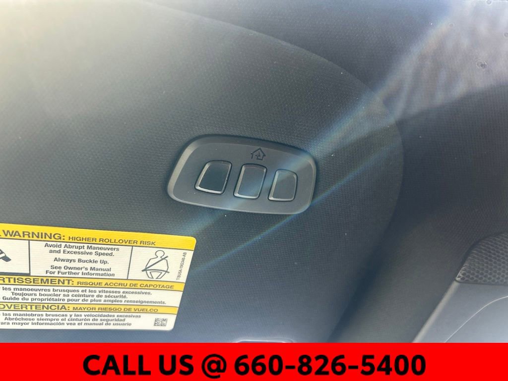 Used 2018 Ford Expedition Max XLT w/ Equipment Group 202A AWD/4WD image 23