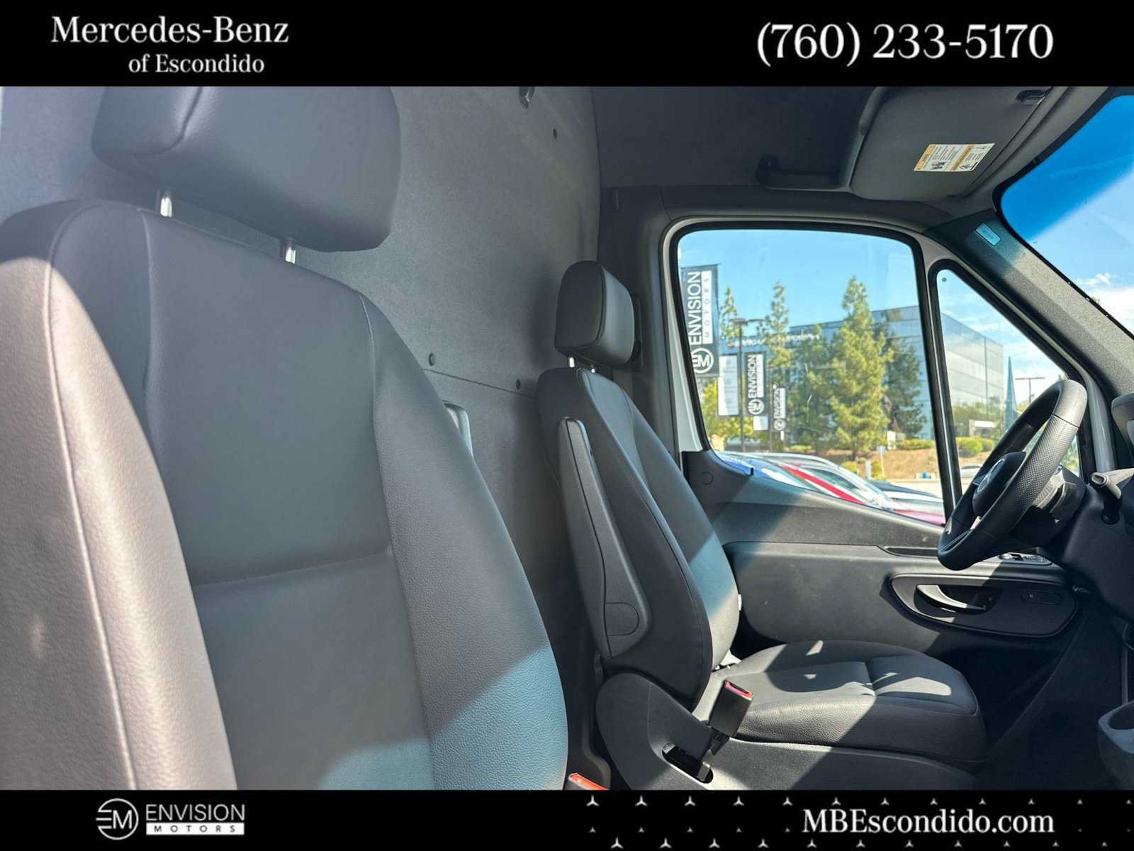 New 2025 Mercedes-Benz eSprinter 170 Cargo image 19