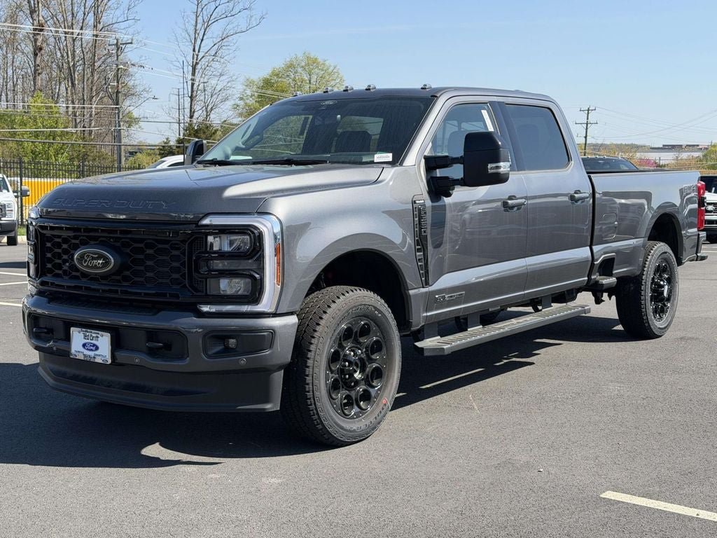 New 2026 Ford F350 Lariat w/ Black Appearance Package AWD/4WD image 5