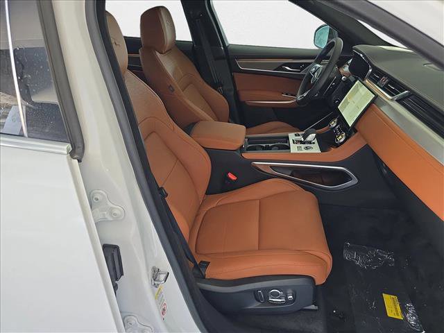 New 2026 Jaguar F-PACE R-Dynamic S image 7