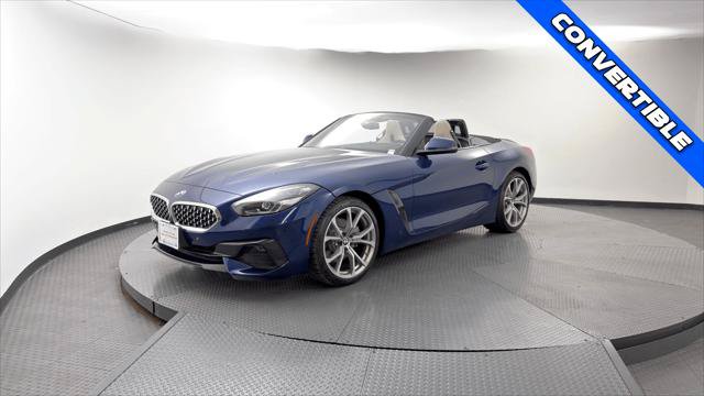 Used 2020 BMW Z4 sDrive30i w/ Convenience Package RWD image 2