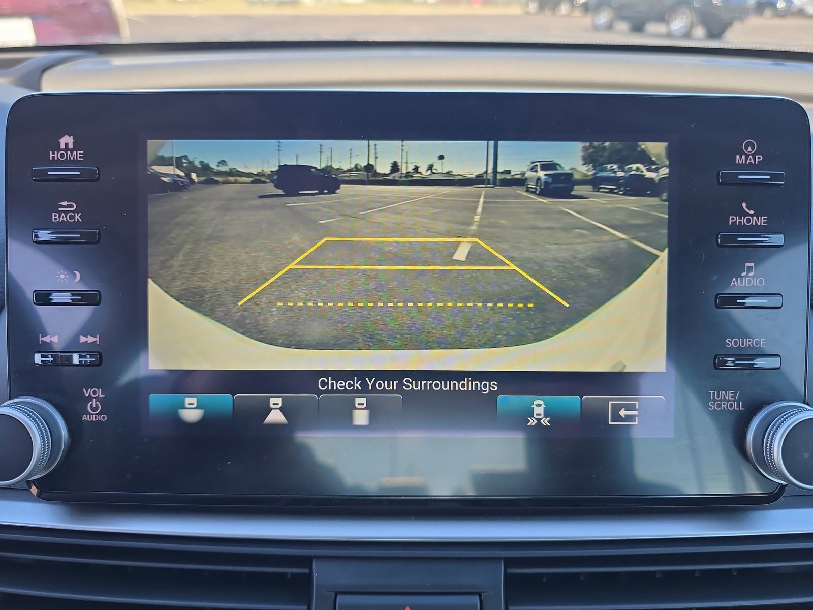 Used 2022 Honda Accord Touring image 19