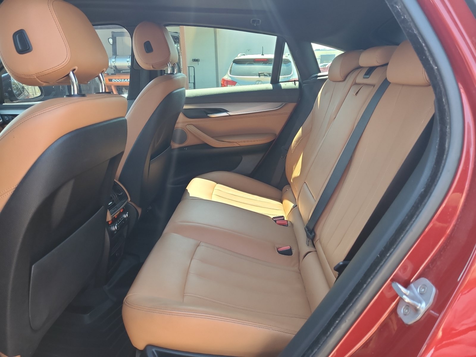 Used 2018 BMW X6 xDrive35i AWD/4WD image 24