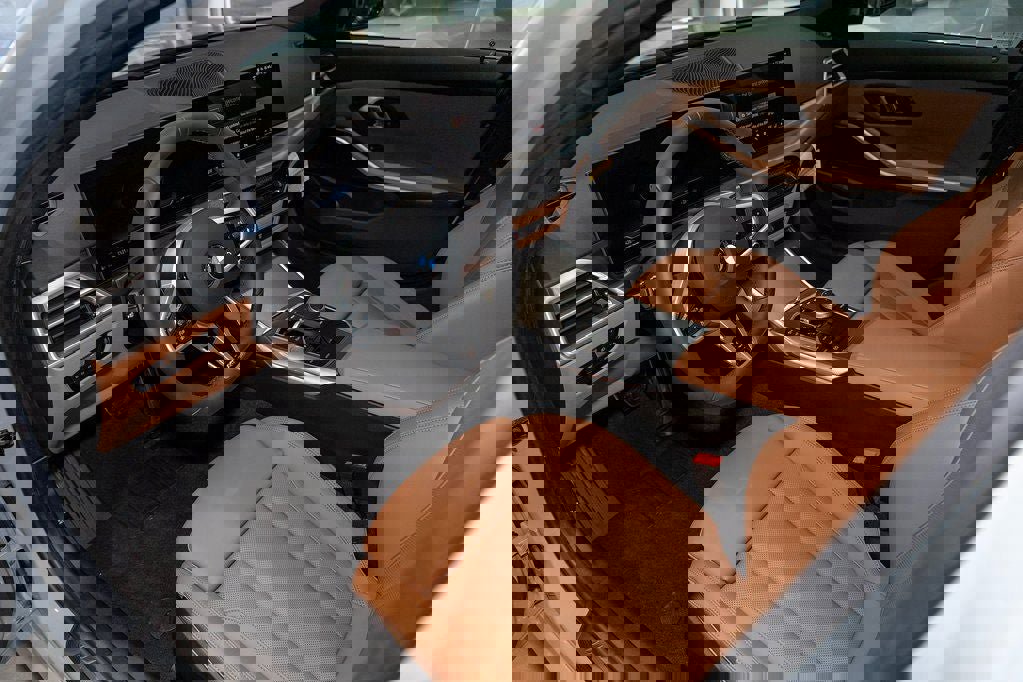 New 2026 BMW 330i xDrive Sedan w/ M Sport Package image 15