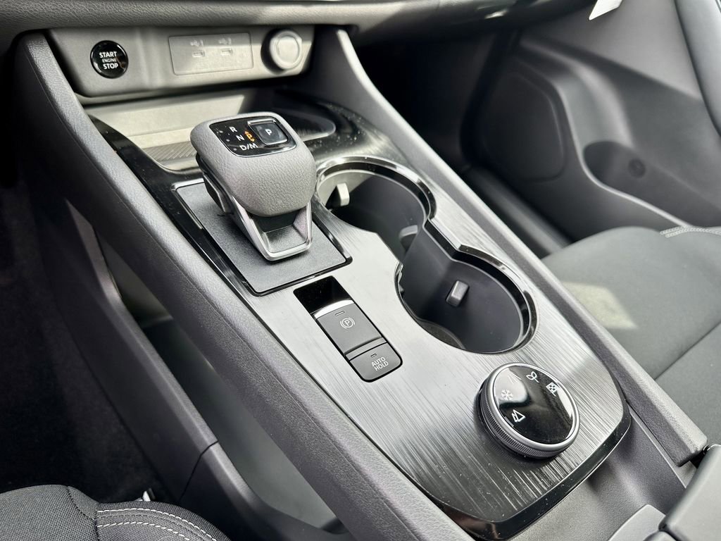 Used 2026 Nissan Rogue S image 19