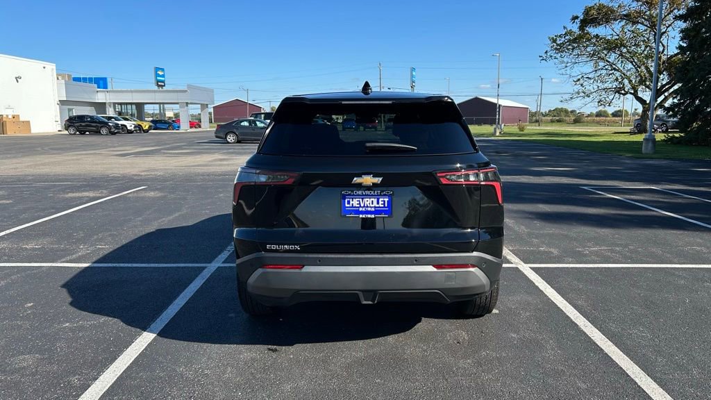 Used 2025 Chevrolet Equinox LT image 6