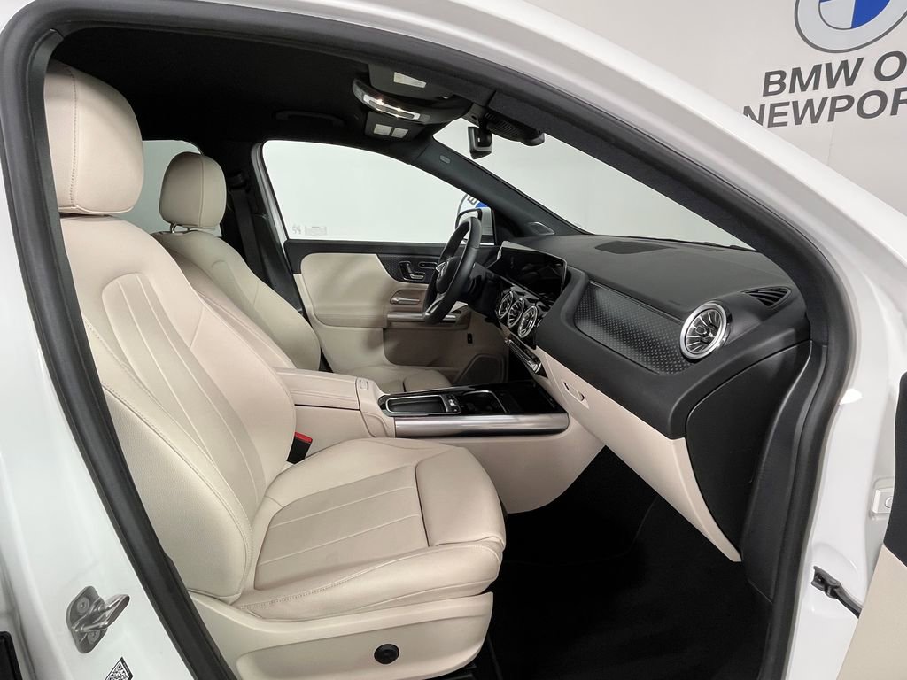 Used 2025 Mercedes-Benz GLA 250 4MATIC image 20