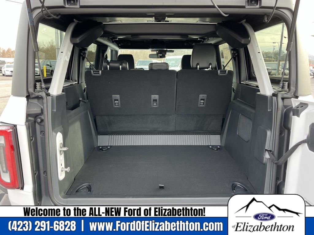 New 2025 Ford Bronco Outer Banks w/ Sasquatch Package image 18