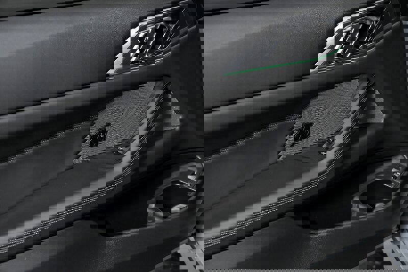 Used 2024 BMW M4 Competition w/ Executive Package image 15