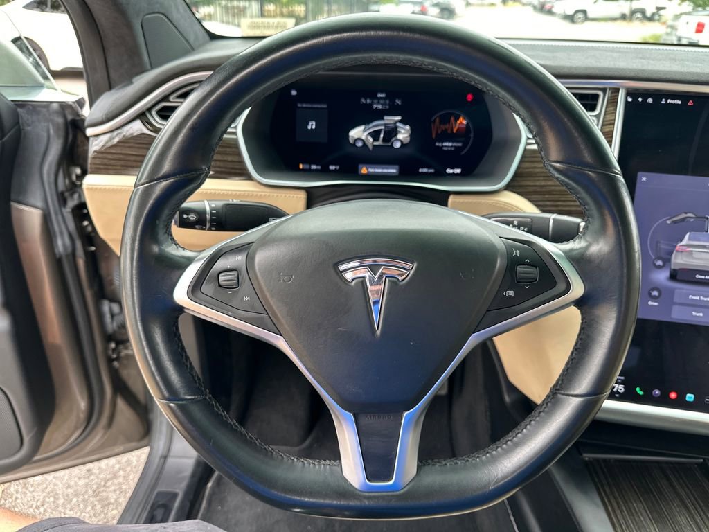 Used 2016 Tesla Model X 75D AWD/4WD image 19