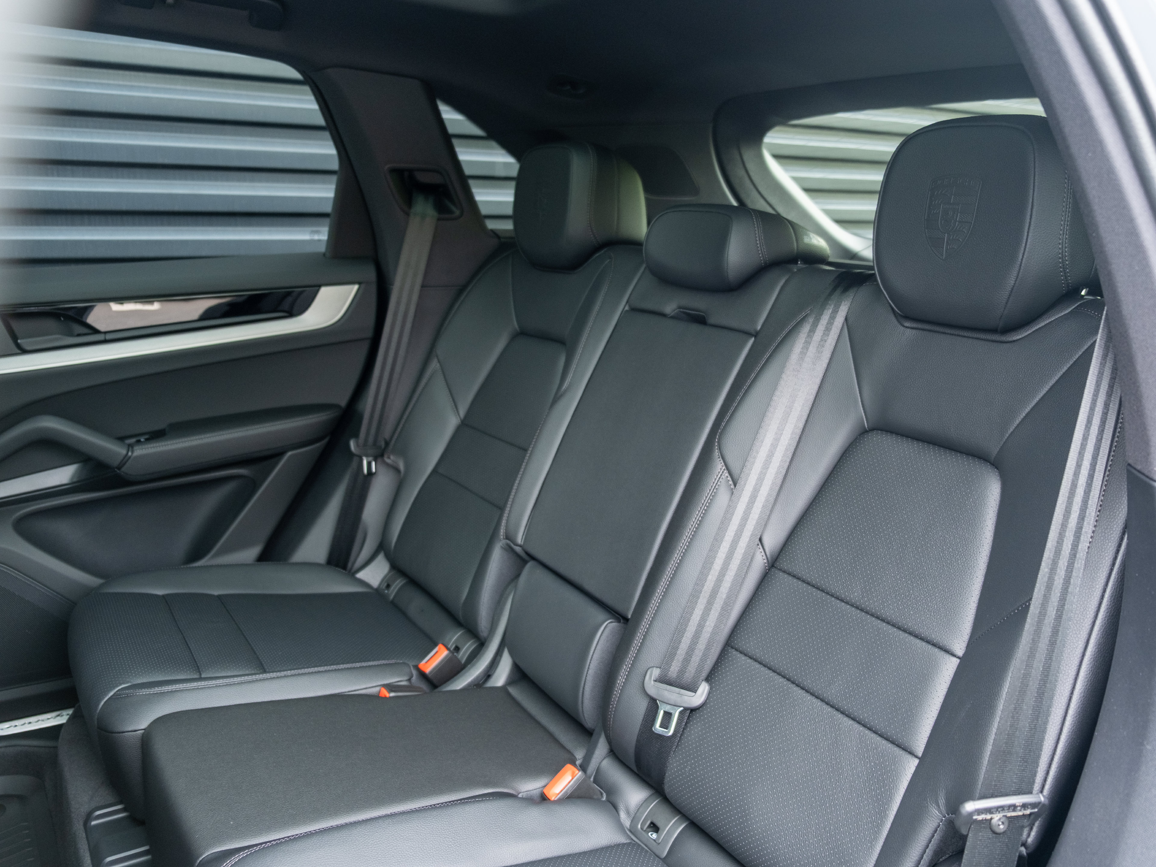 New 2026 Porsche Cayenne AWD/4WD image 36