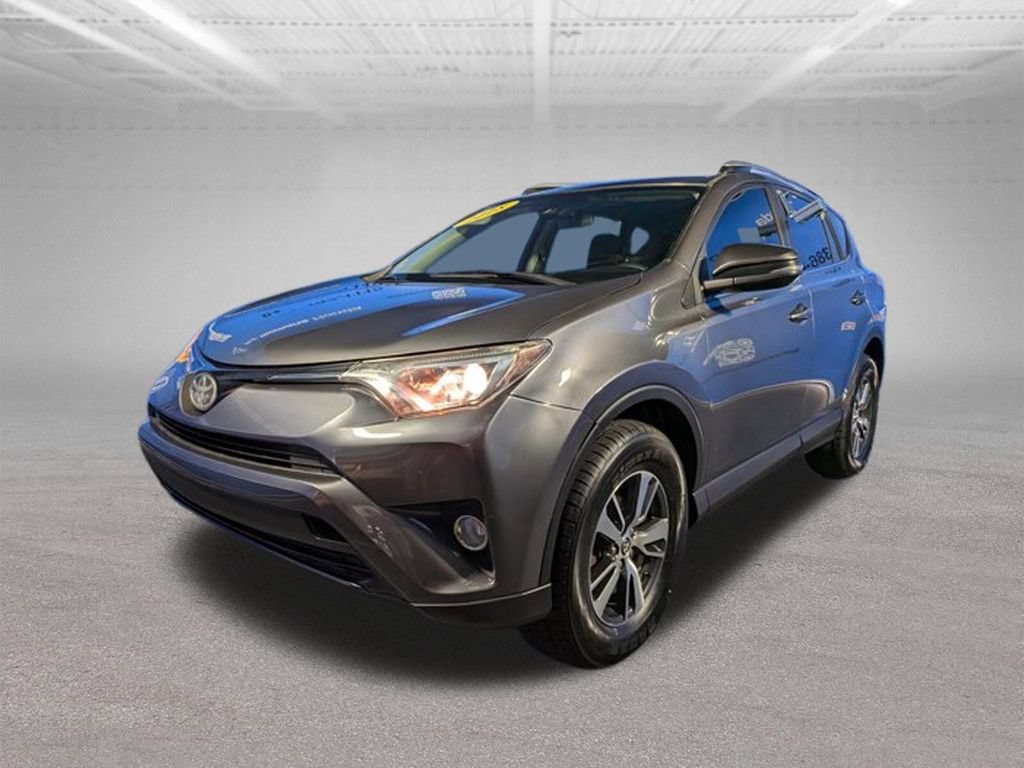 Used 2018 Toyota RAV4 XLE FWD image 9