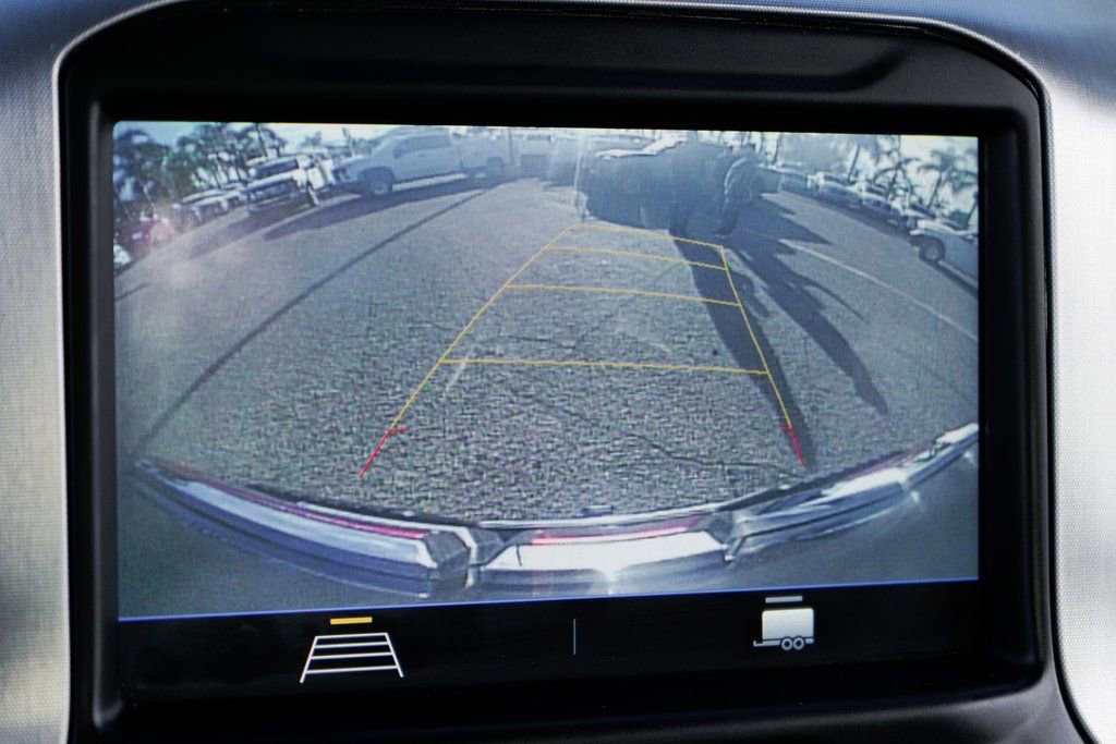 Used 2023 GMC Sierra 2500 SLE w/ SLE Convenience Package image 25