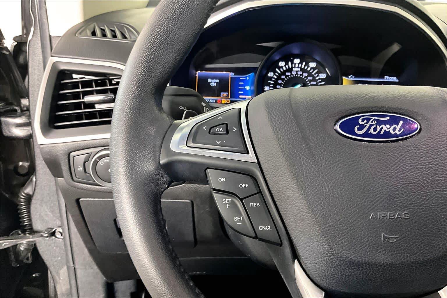 Used 2017 Ford Edge SEL w/ Equipment Group 201A FWD image 23