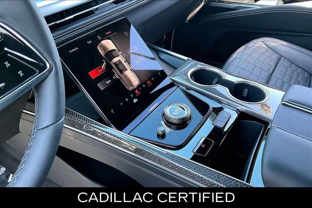 Used 2026 Cadillac Escalade ESV V AWD/4WD image 15