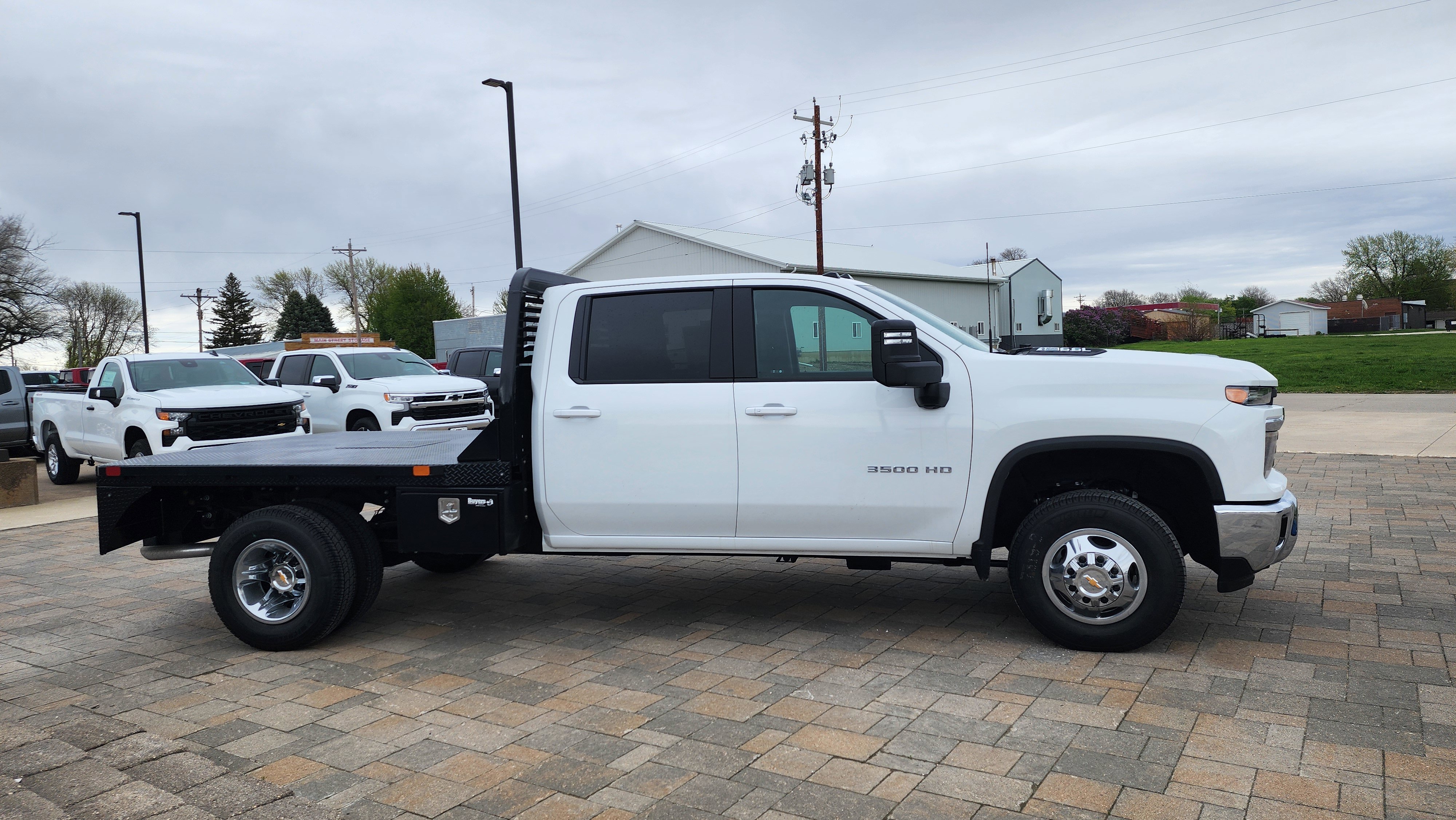 New 2024 Chevrolet Silverado 3500 LT w/ Convenience Package image 4