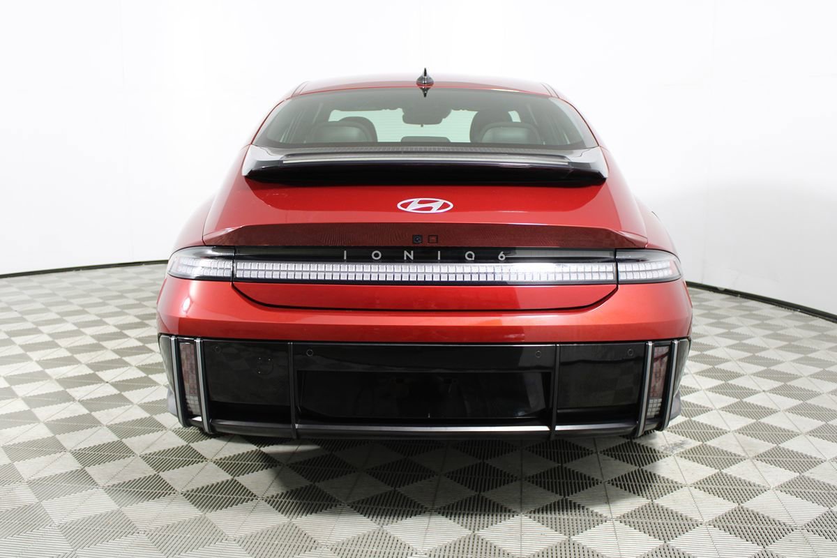 Used 2024 Hyundai Ioniq 6 SE RWD image 33