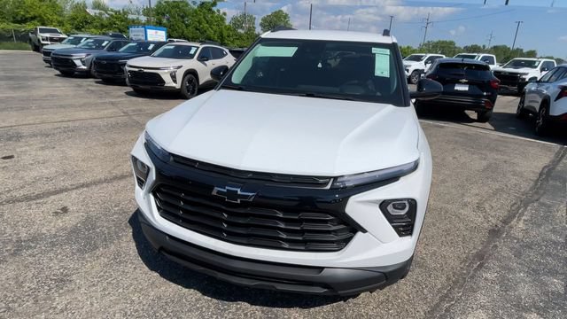 New 2026 Chevrolet TrailBlazer LT w/ Convenience Package AWD/4WD image 5