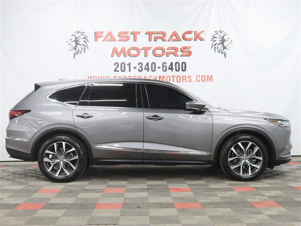 Used 2022 Acura MDX SH-AWD w/ Technology Package image 4