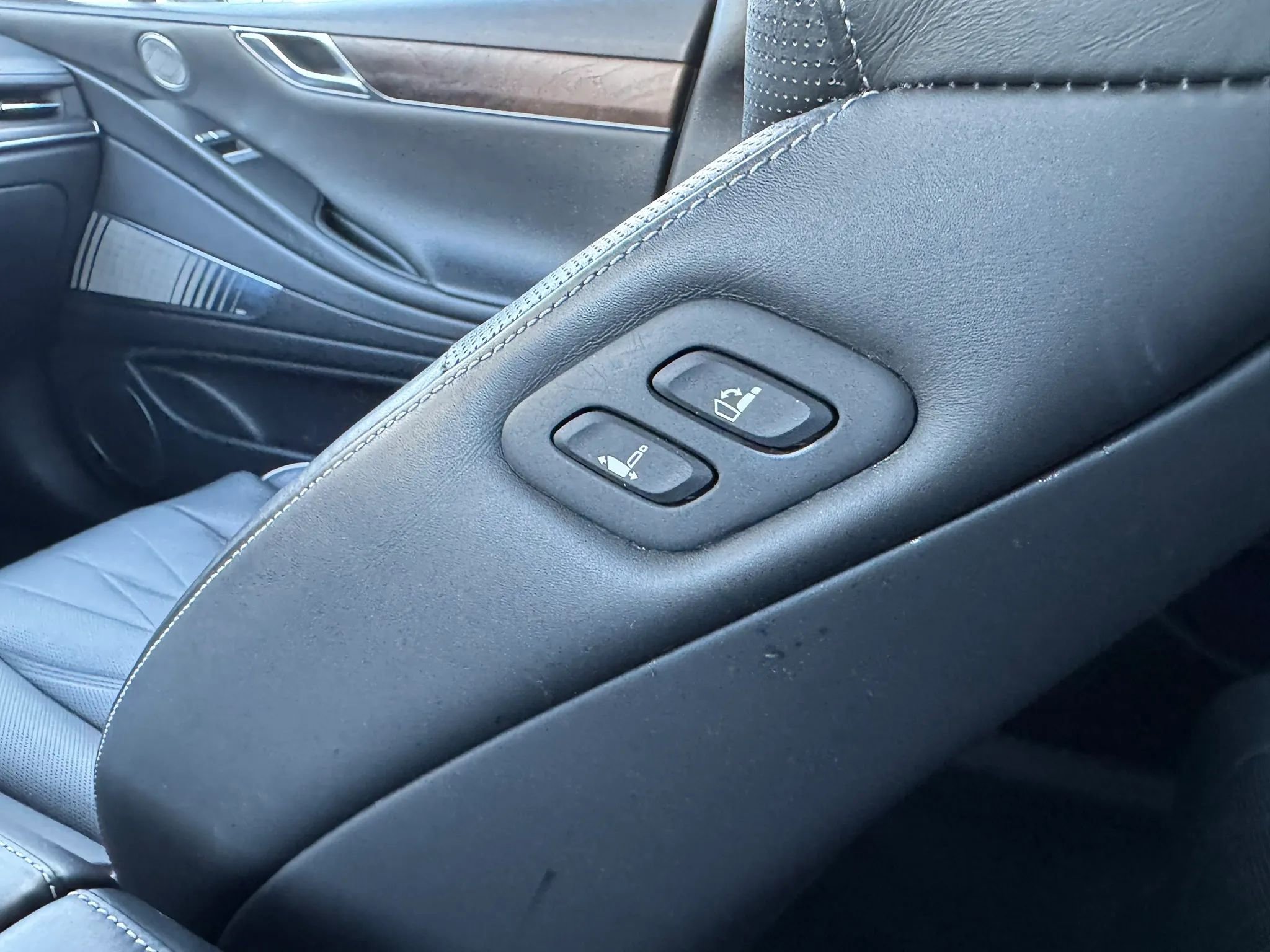 Used 2023 Genesis Electrified G80 AWD/4WD image 20