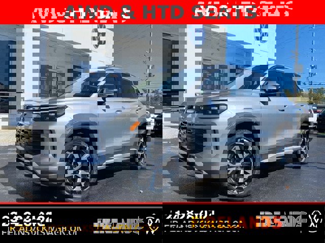 New 2025 Volkswagen Tiguan SE