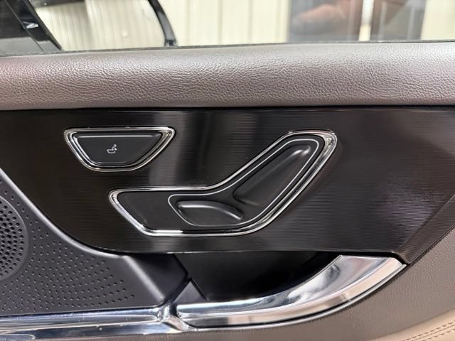 Used 2024 Lincoln Corsair AWD w/ Equipment Group 101A image 30