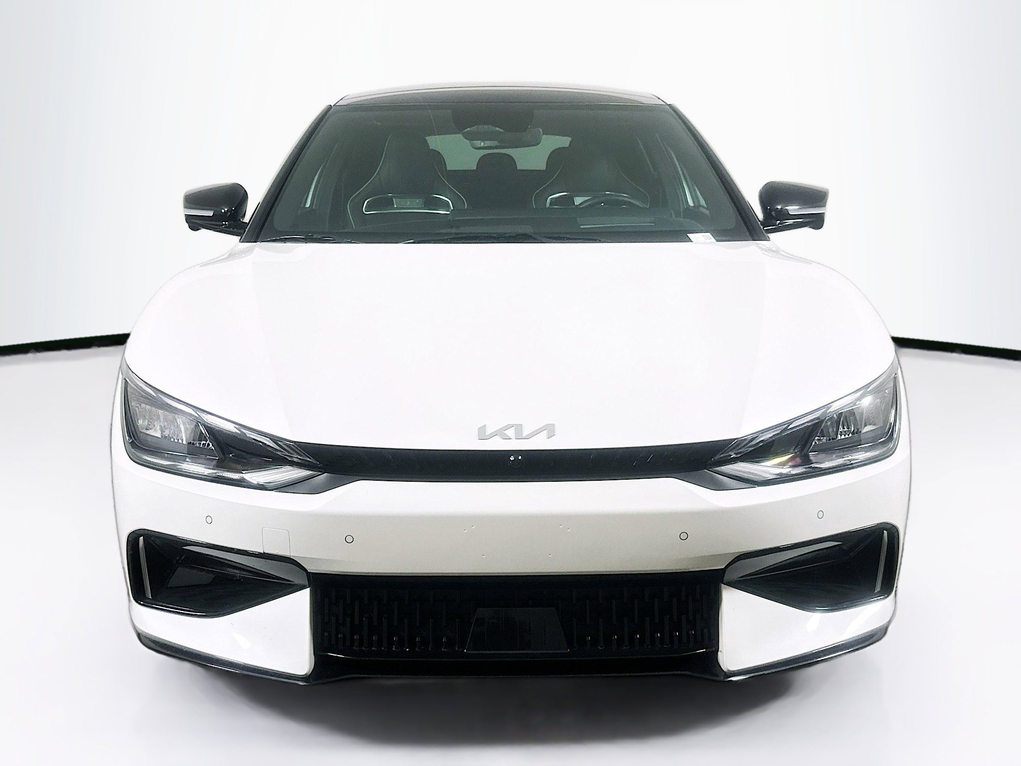 Used 2023 Kia EV6 GT image 2