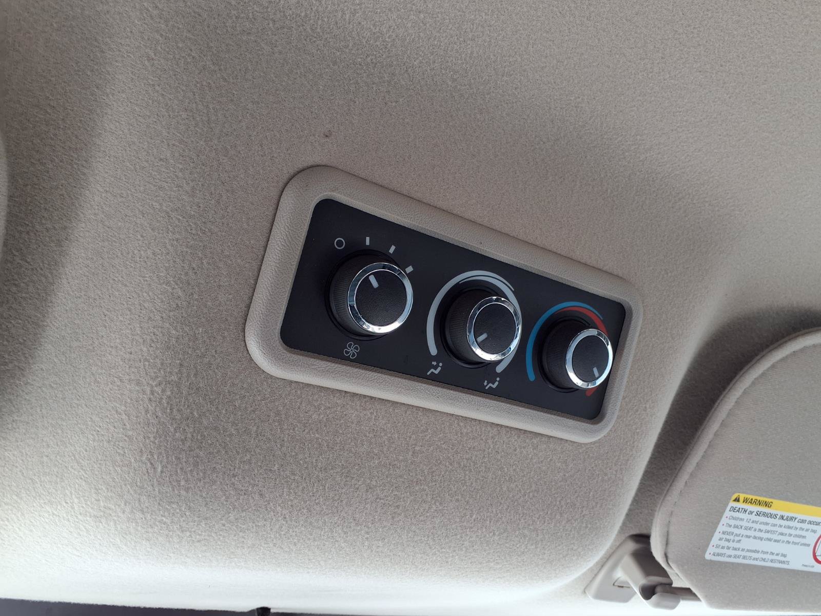 Used 2025 Chevrolet Express 3500 LS RWD image 16