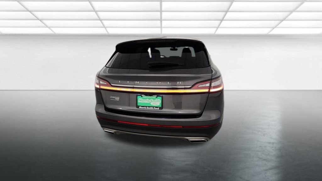 Used 2022 Lincoln Nautilus Reserve image 7