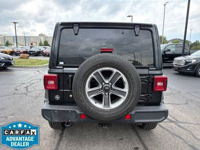 Used 2018 Jeep Wrangler Unlimited Sahara AWD/4WD image 4